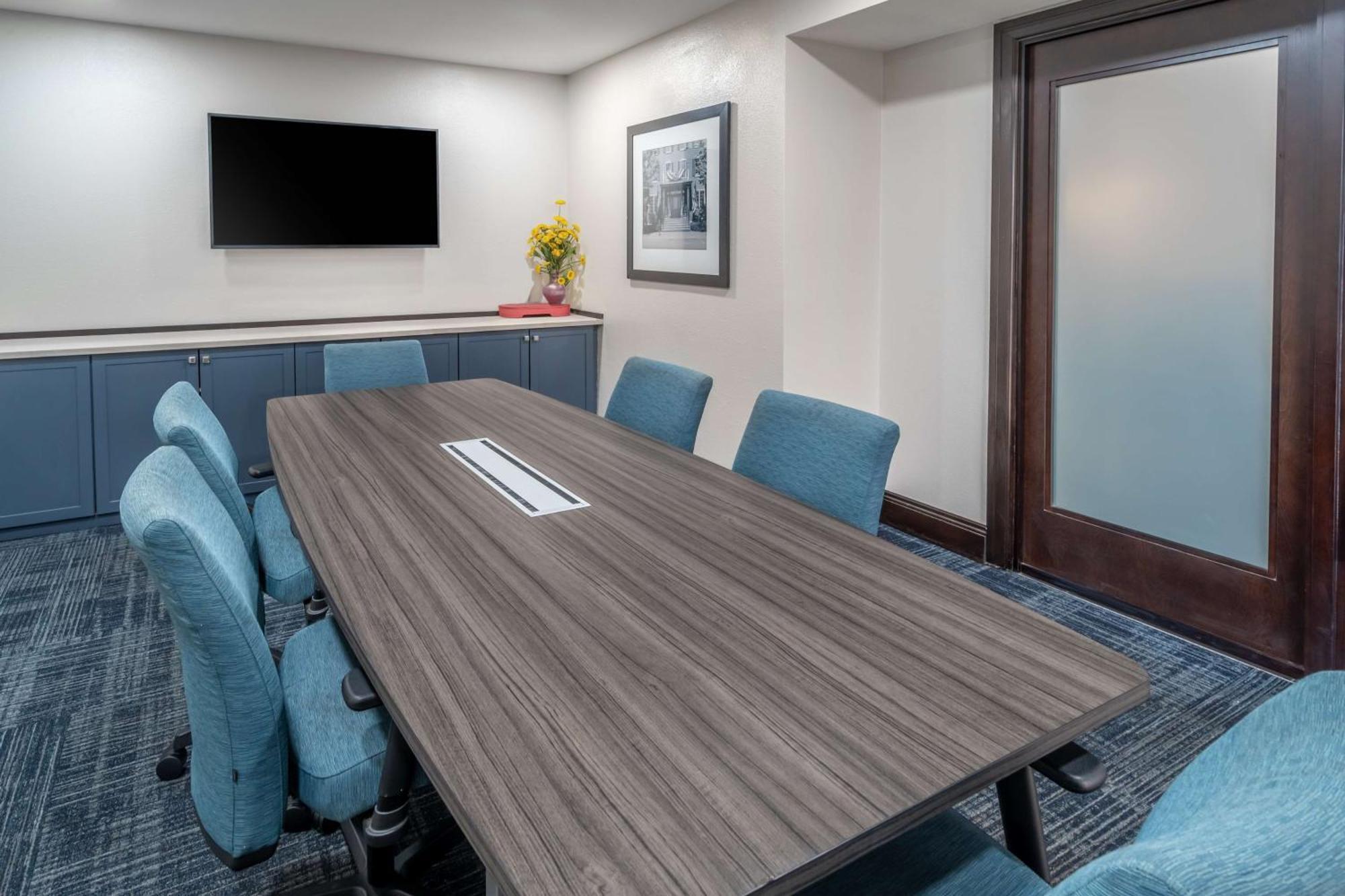 Hampton Inn & Suites Nashville-Vanderbilt-Elliston Place Экстерьер фото